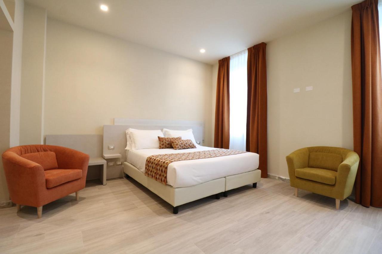 Doride Suites Boutique Hotel Marina Di Carrara Exterior photo